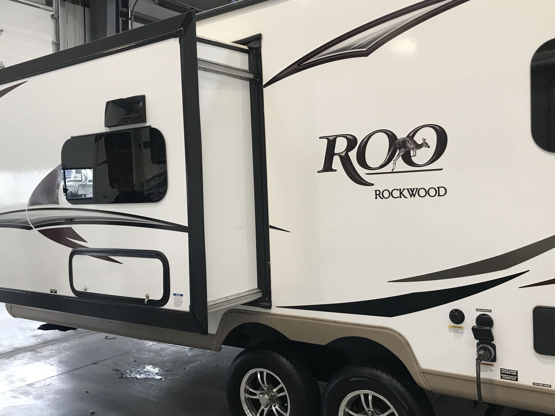 Photo 11 - 2018 Rockwood Travel Trailer rental photo 13
