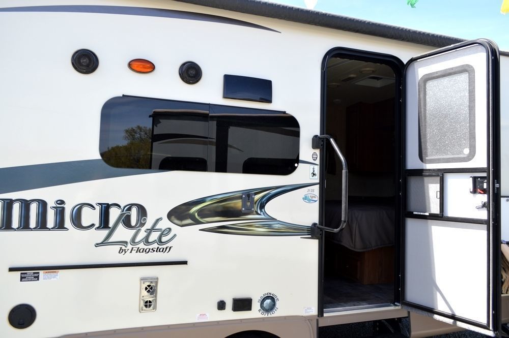 Photo 1 - 2015 Forest River Travel Trailer rental photo 3