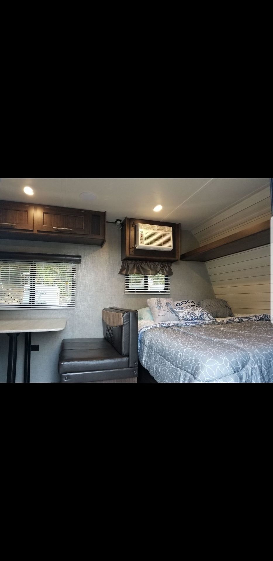 Photo 1 - 2019 Crossroads Travel Trailer rental photo 3