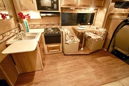 Photo 11 thumbnail 16