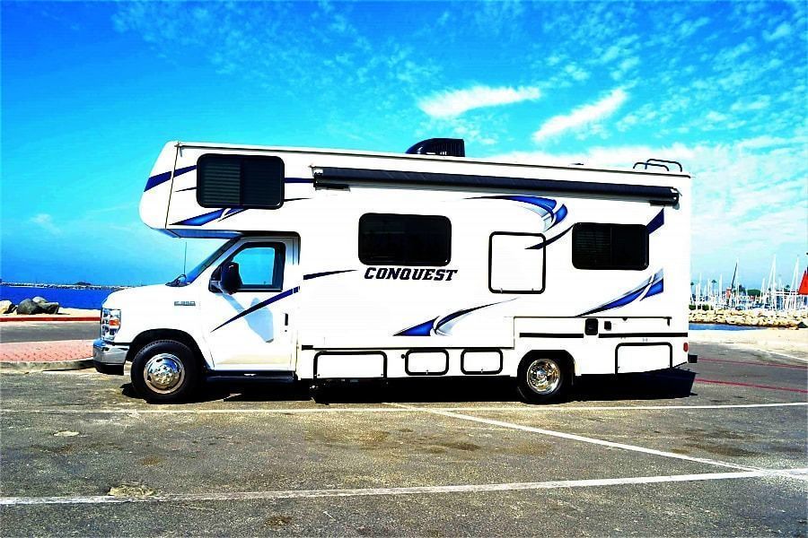 Photo 2 - 2019 Gulf Stream Class C Motorhome rental photo 4
