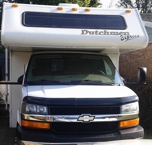 Photo 1 - 2007 Four Winds Class C Motorhome rental photo 3