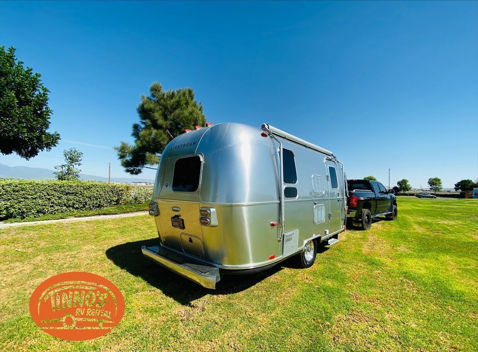 Photo 9 - 2012 Airstream Travel Trailer rental photo 11