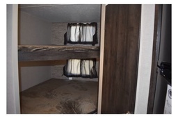 Photo 13 thumbnail 15