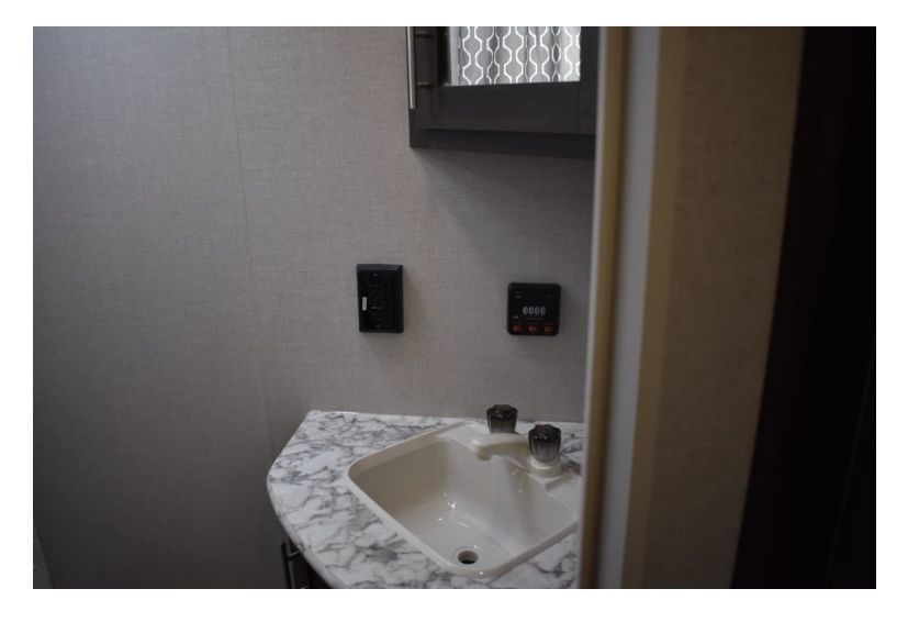 Photo 15 - 2019 Sportsmen Travel Trailer rental photo 17