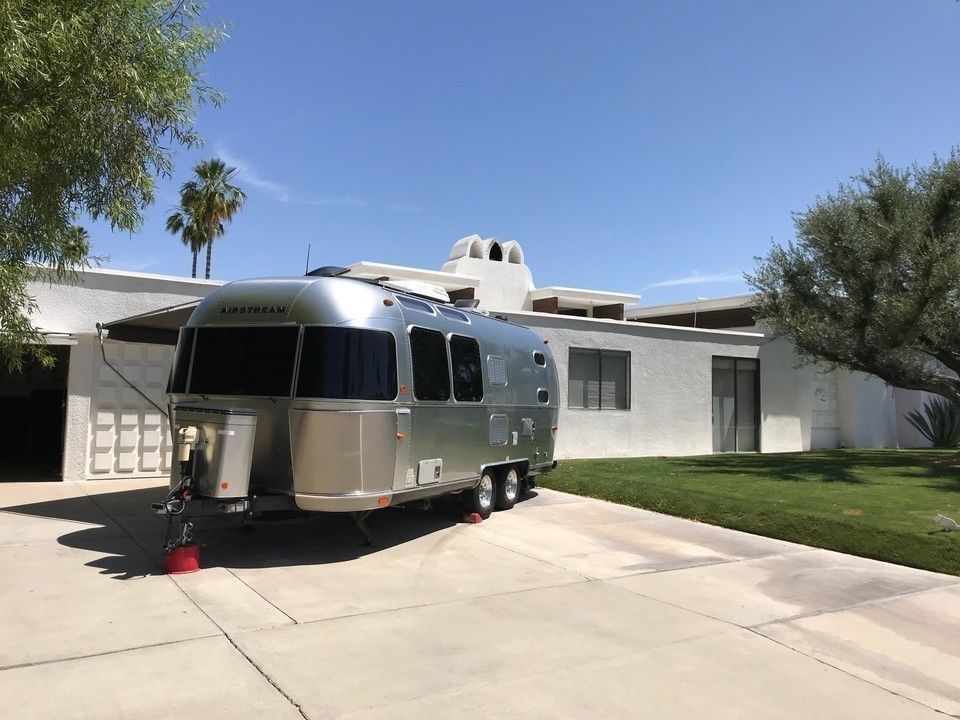 Photo 5 - 2010 Airstream Travel Trailer rental photo 7