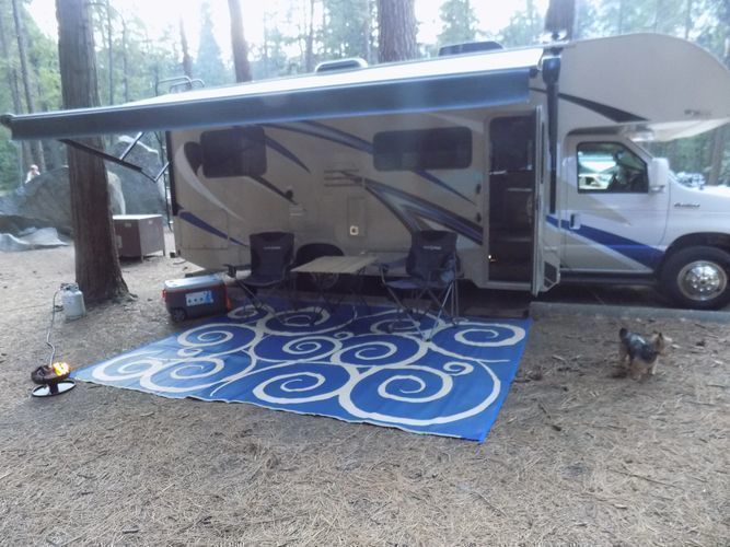 Photo 21 - 2019 Thor Motor Coach Class C Motorhome rental photo 23
