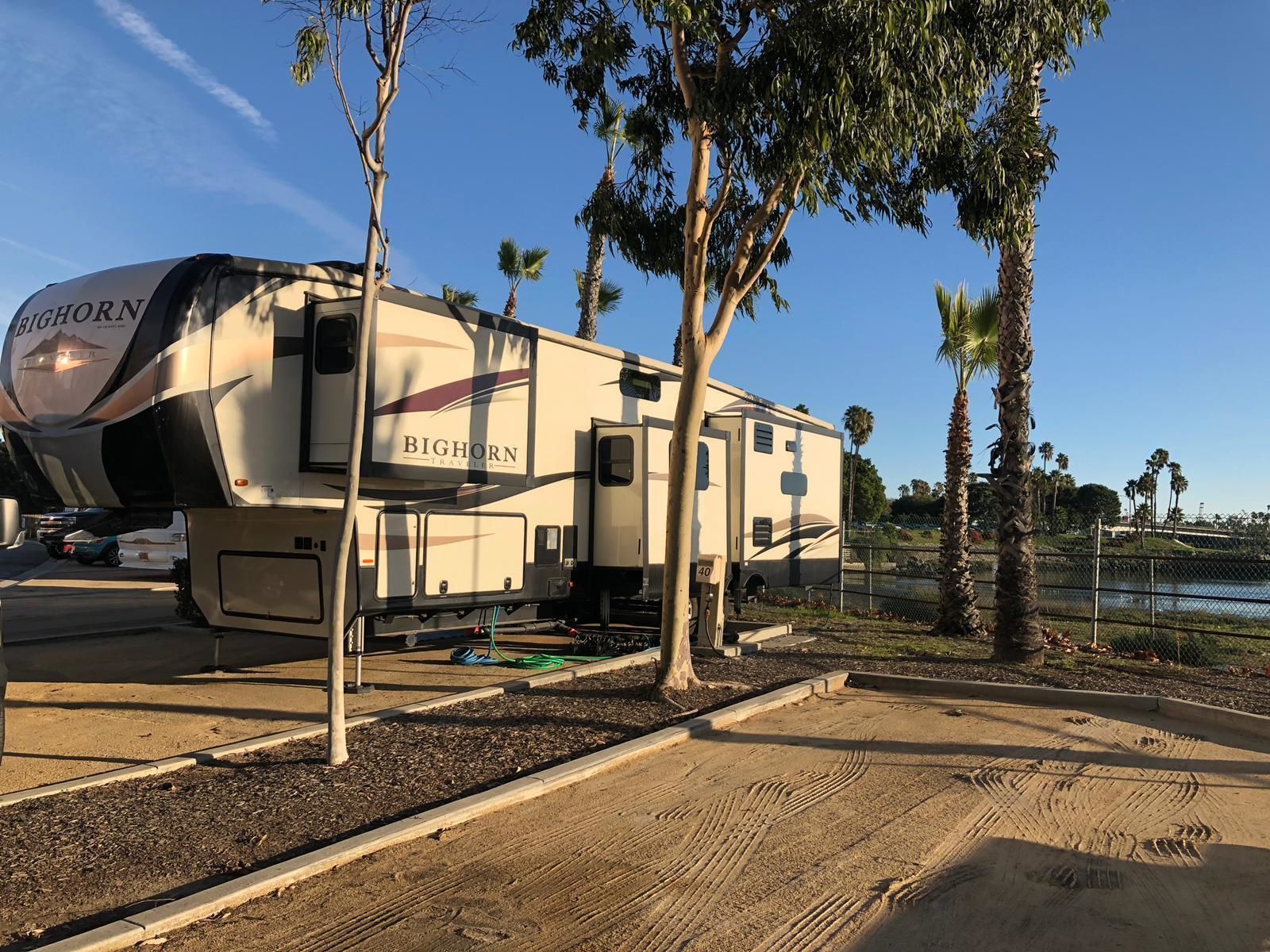 Photo 0 - 2018 Heartland Fifth Wheel rental photo 2