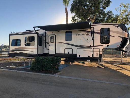 2018 Heartland Bighorn 39MB Fifth Wheel for rent in Los Angeles County, CA