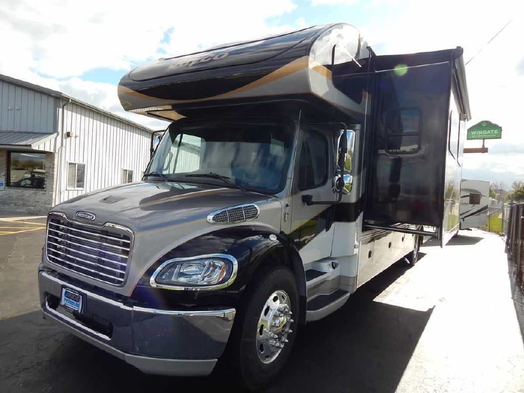 Photo 25 - 2019 Jayco Class C Motorhome rental photo 27