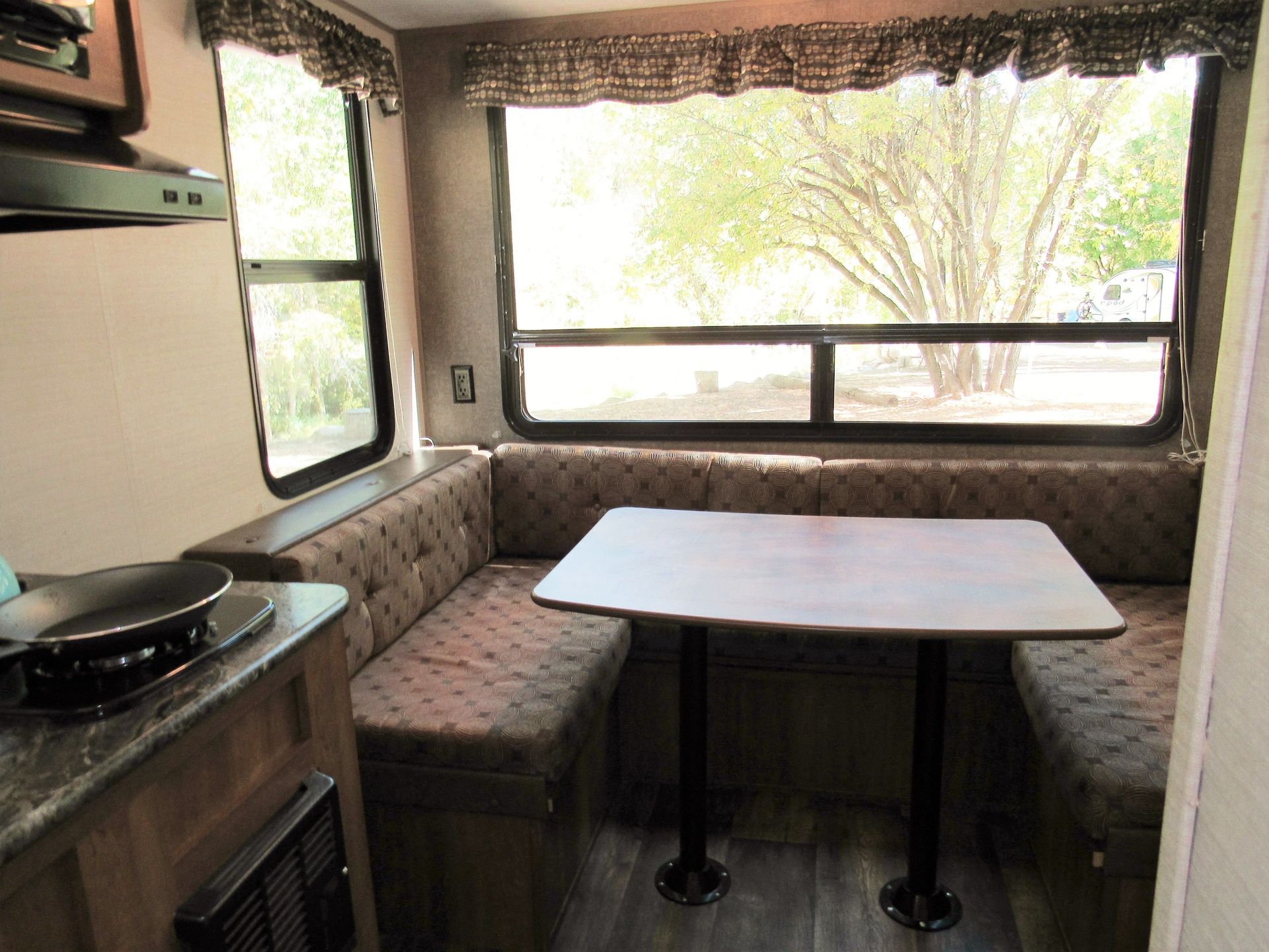 Photo 3 - 2017 Keystone Travel Trailer rental photo 5