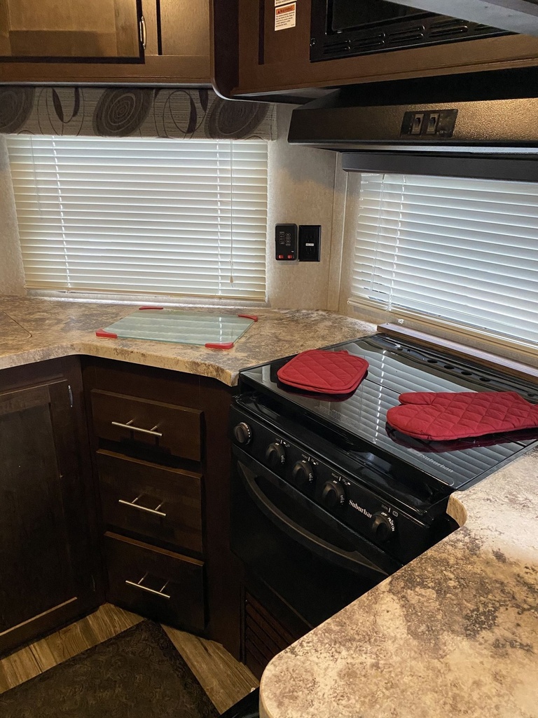 Photo 9 - 2016 Forest River Travel Trailer rental photo 11