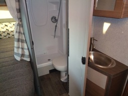 Photo 7 thumbnail 9