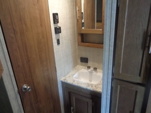 2020 Gulf Stream Innsbruck 248BH Travel Trailer for rent in Austin, TX