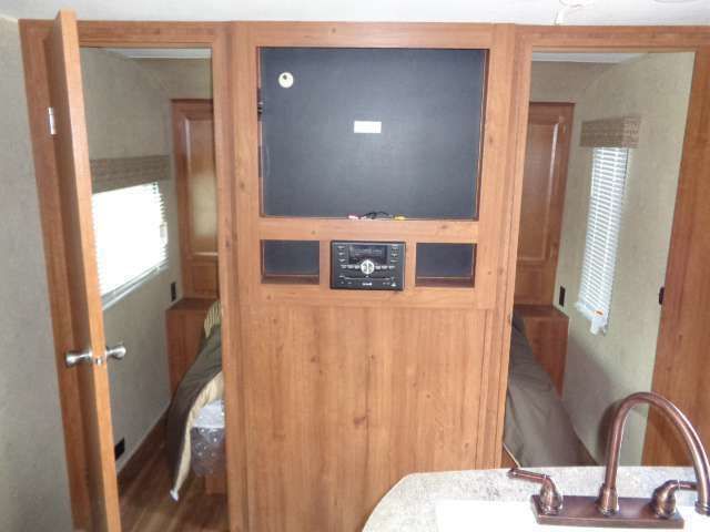 Photo 5 - 2017 Gulf Stream Travel Trailer rental photo 7