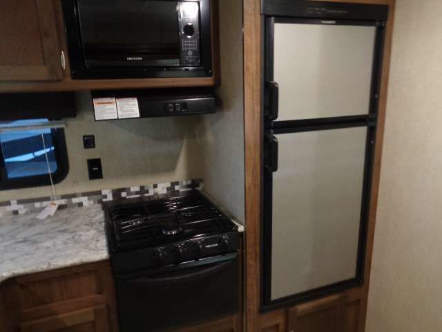 Photo 5 - 2020 Gulf Stream Travel Trailer rental photo 7