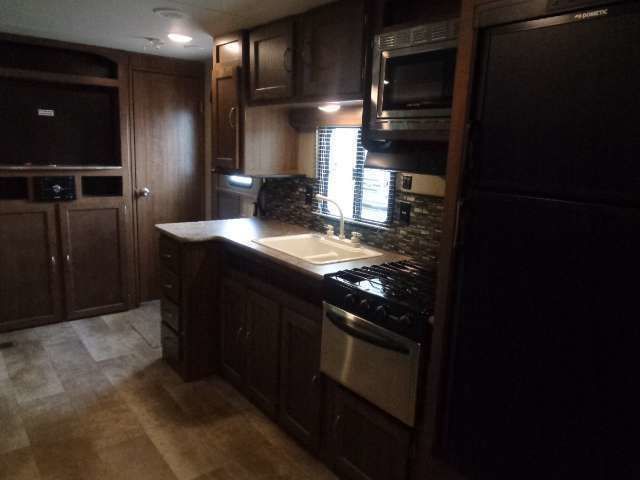 Photo 6 - 2018 Gulf Stream Travel Trailer rental photo 8