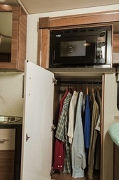 Photo 7 thumbnail 9