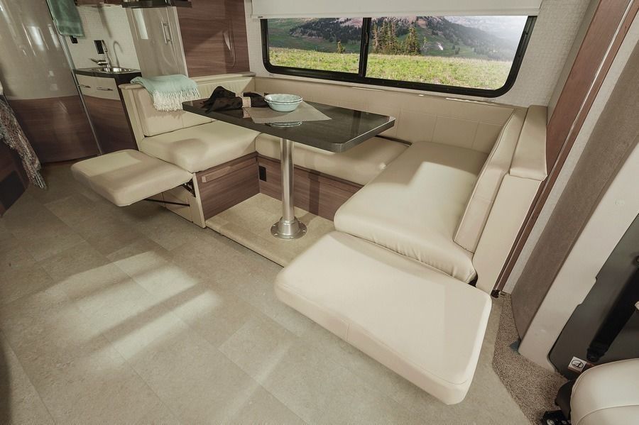 Photo 13 - 2018 Mercedes-Benz Class C Motorhome rental photo 15