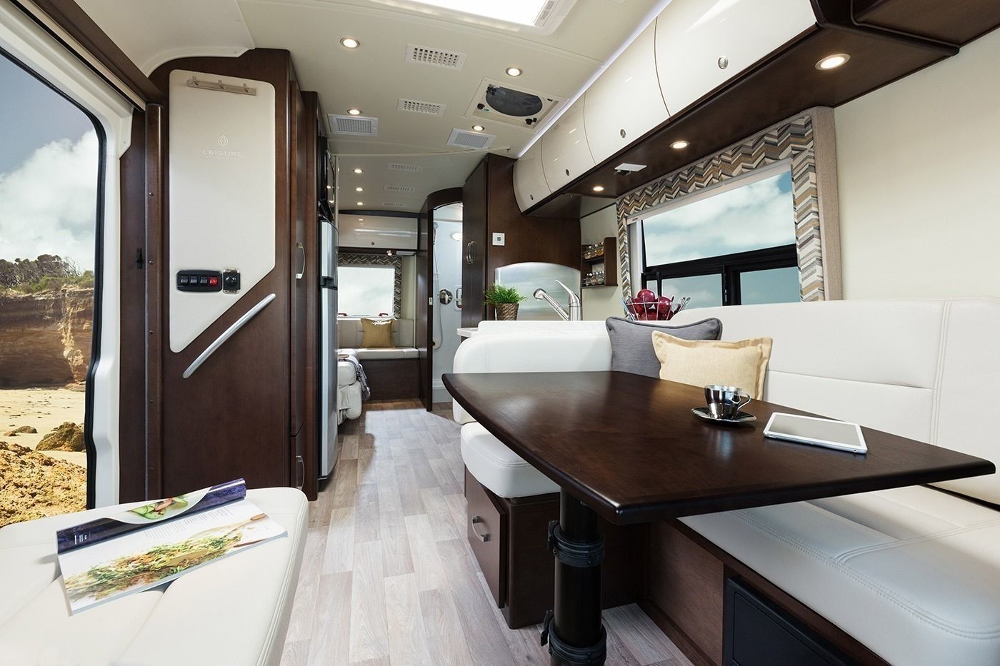 Photo 7 - 2015 Leisure Travel Class B Motorhome rental photo 9