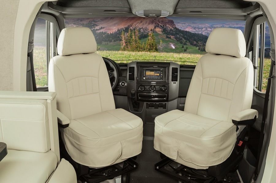 Photo 6 - 2016 Mercedes-Benz Class C Motorhome rental photo 8