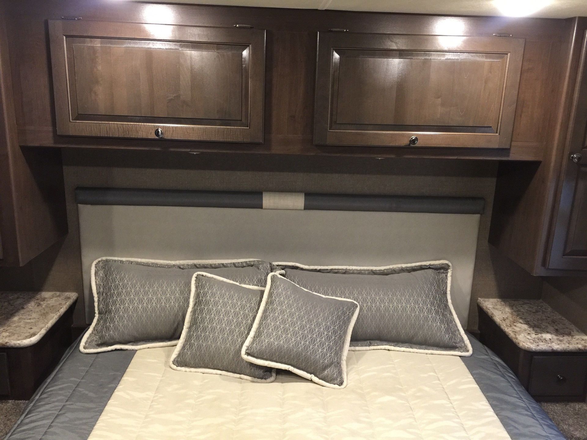 Photo 8 - 2019 Thor Class A Motorhome rental photo 10