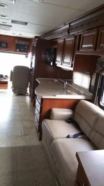 Photo 10 - 2020 Fleetwood Class A Motorhome rental photo 12