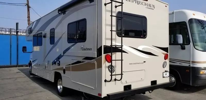 Photo 8 - 2018 Coachmen Class C Motorhome rental photo 10