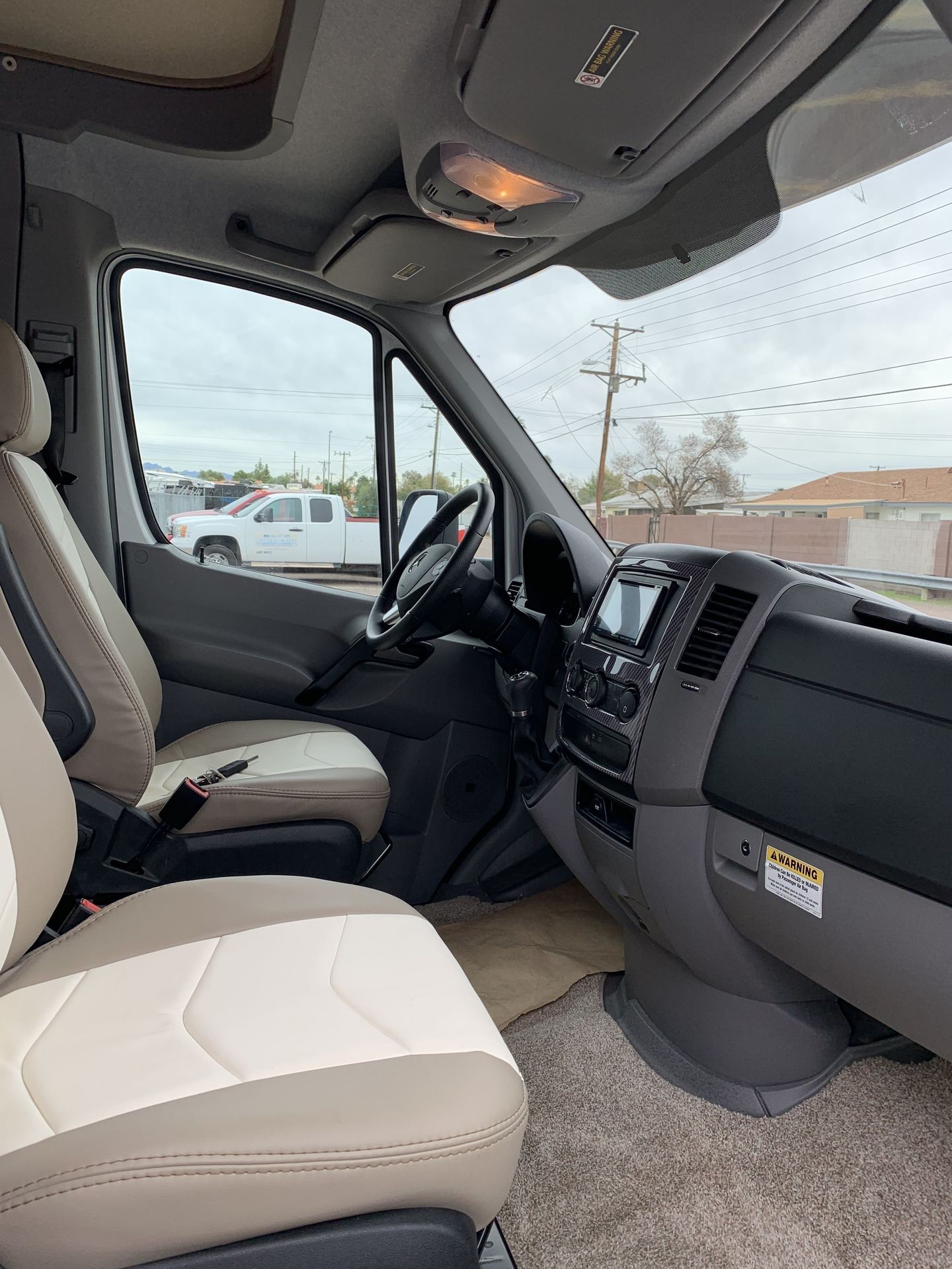 Photo 10 - 2019 Jayco Class C Motorhome rental photo 12