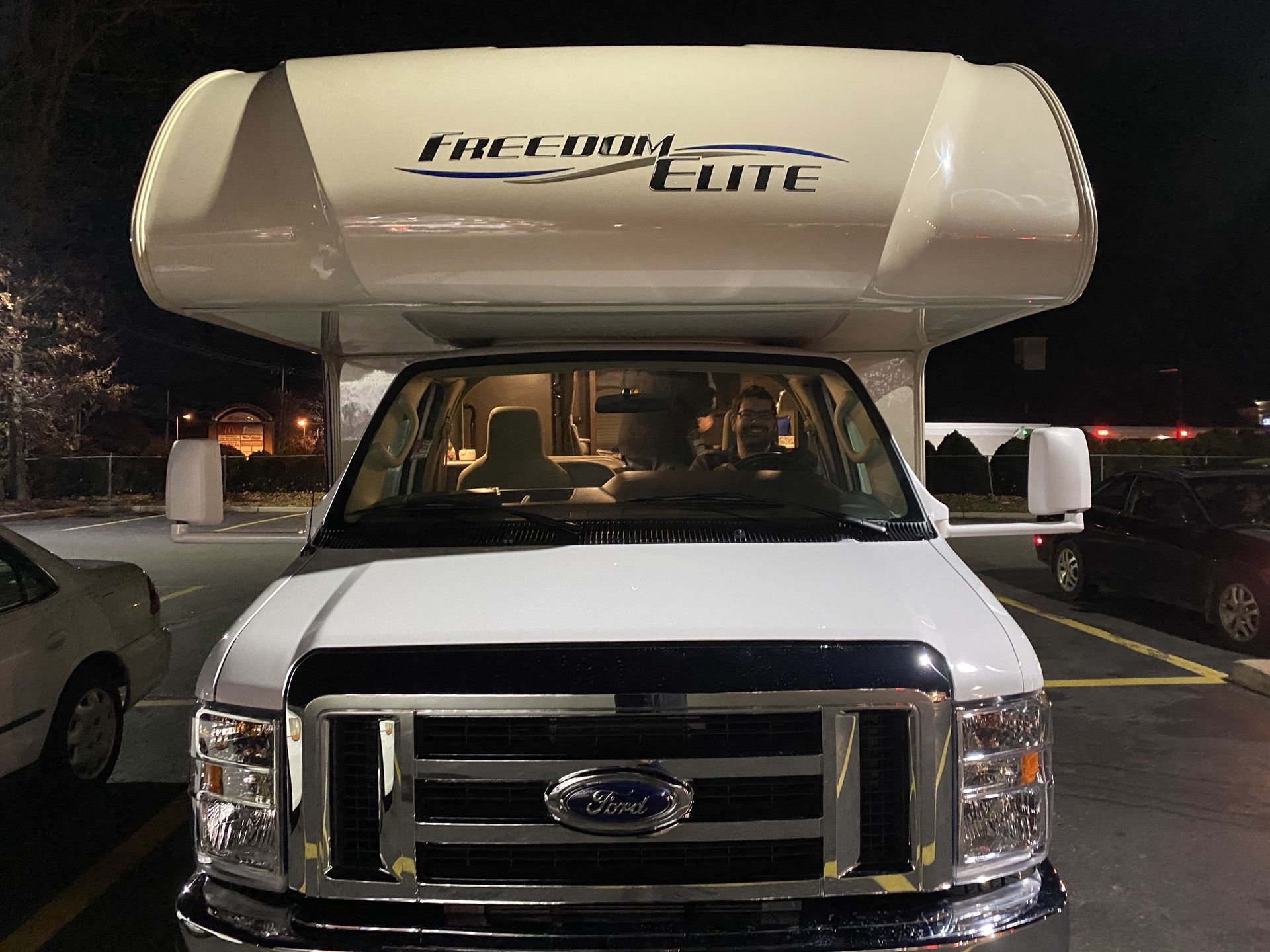 Photo 39 - 2019 Thor Motor Coach Class C Motorhome rental photo 41