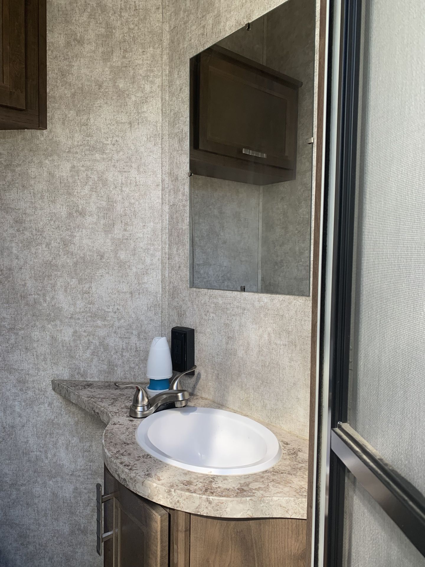 Photo 19 - 2019 Open Range Fifth Wheel rental photo 21