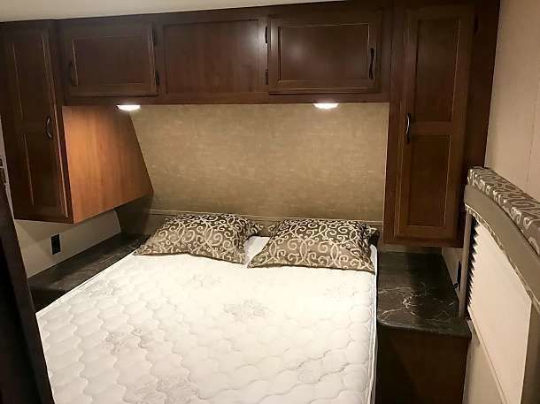 Photo 5 - 2016 Jayco Travel Trailer rental photo 7