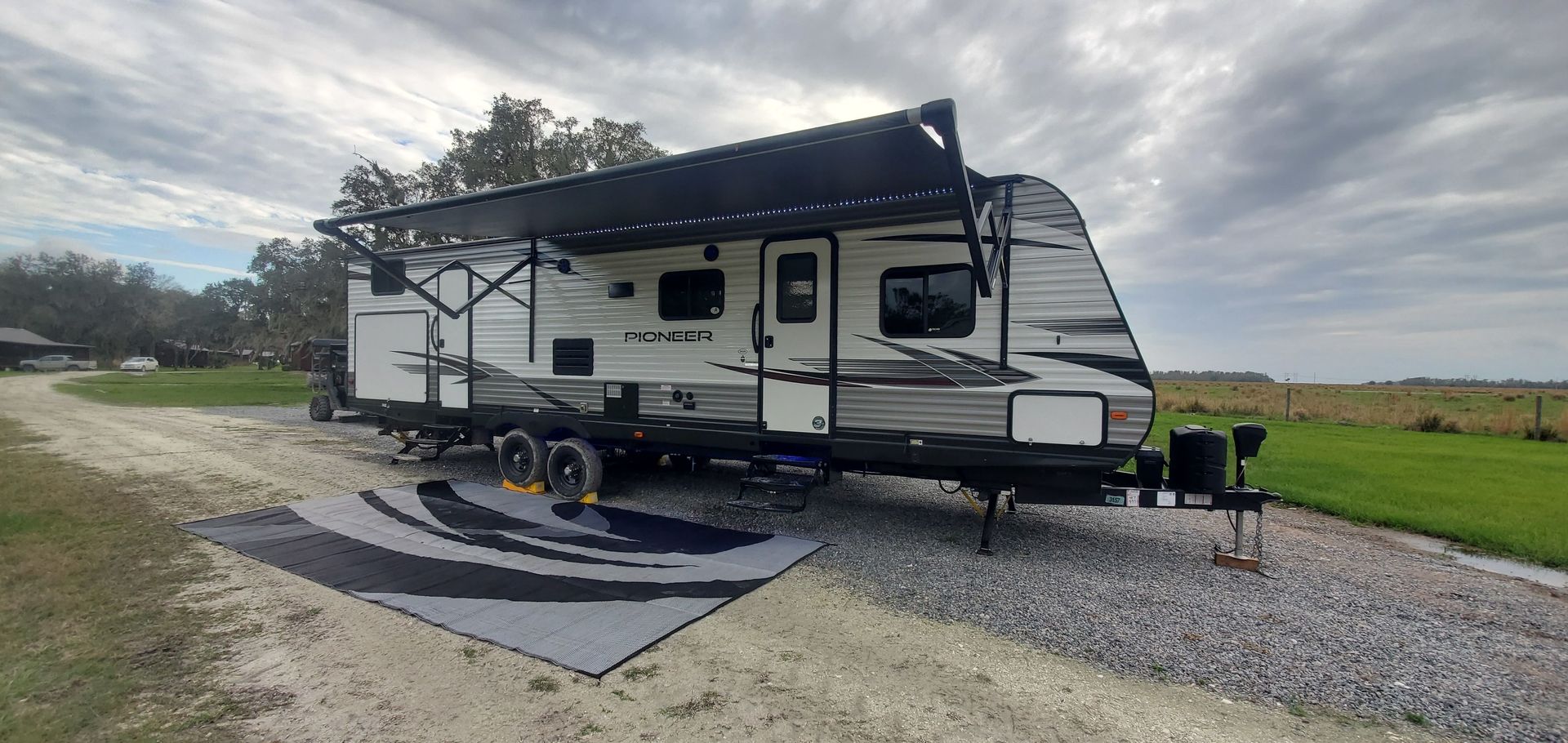 Photo 2 - 2020 Heartland Travel Trailer rental photo 4