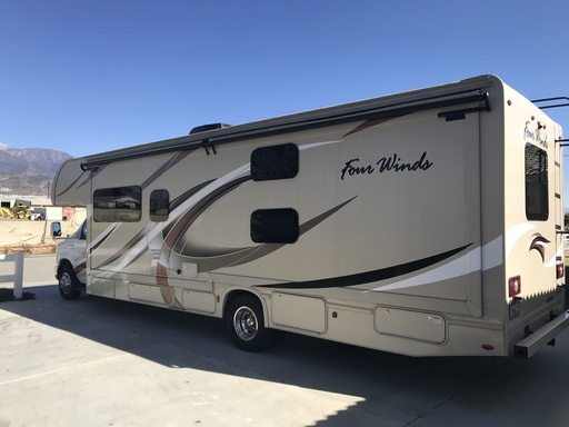 2017 Thor Motor Coach Four Winds Model 31E - BUNK HOUSE Class C Motorhome for rent in Chula Vista, CA