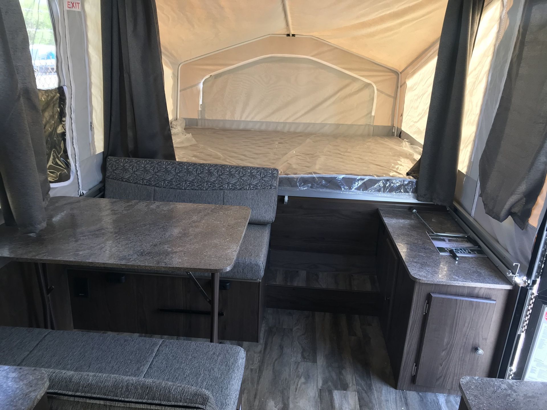 Photo 5 - 2019 Flagstaff Other rental photo 7