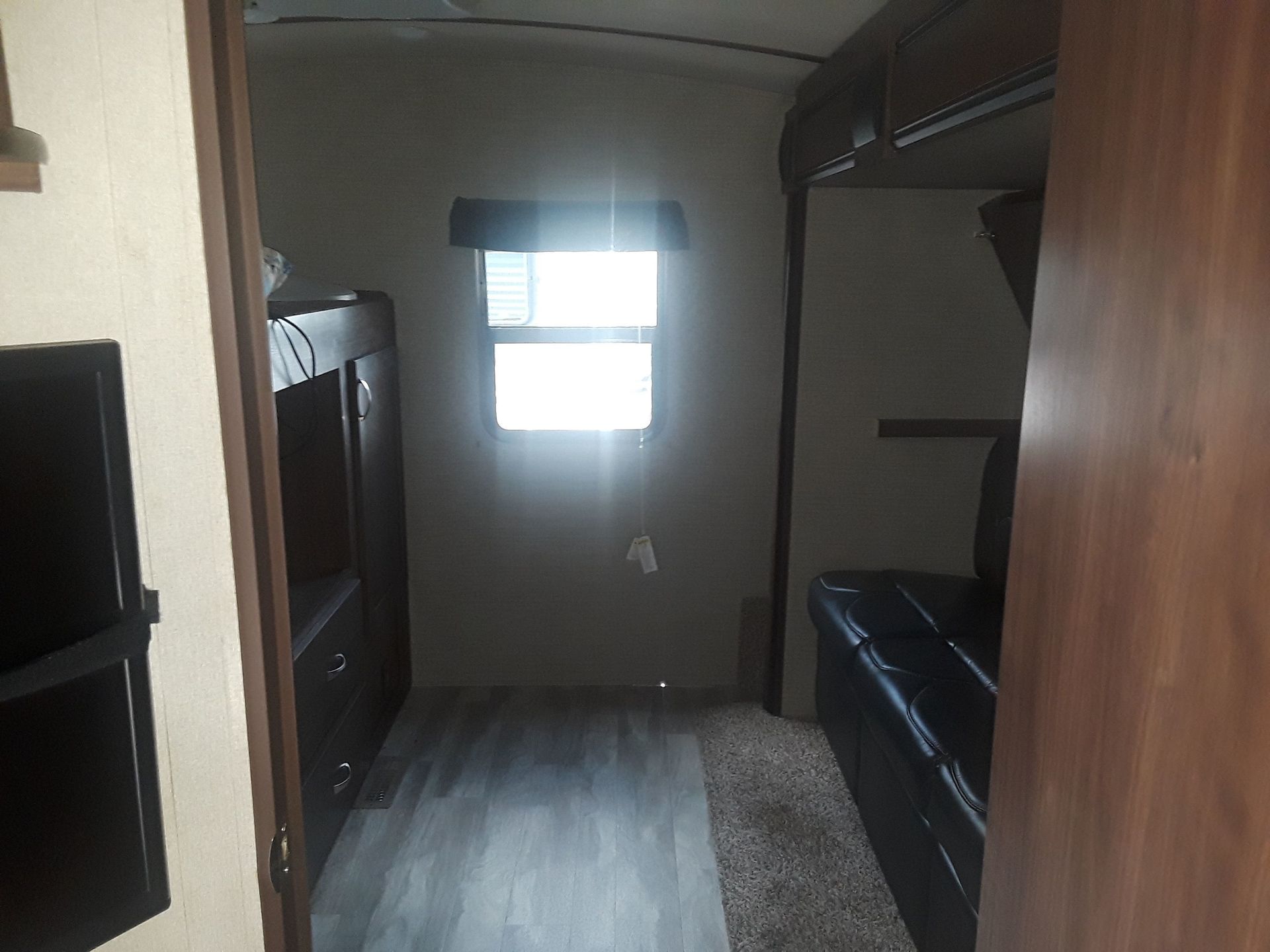 Photo 9 - 2018 Dutchman Travel Trailer rental photo 11