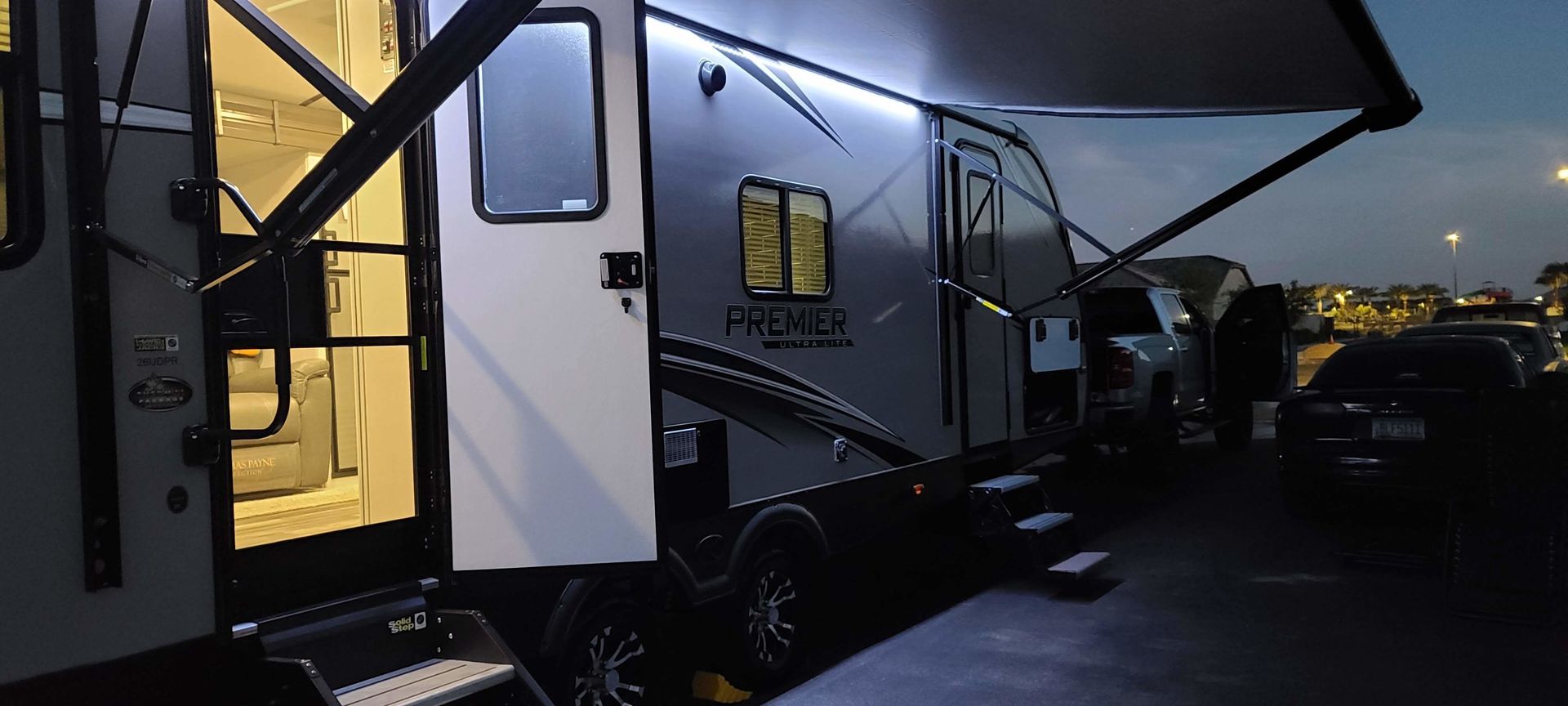 Photo 3 - 2020 Keystone Travel Trailer rental photo 5