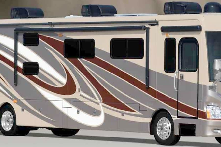 Photo 3 - 2015 Fleetwood Class A Motorhome rental photo 5