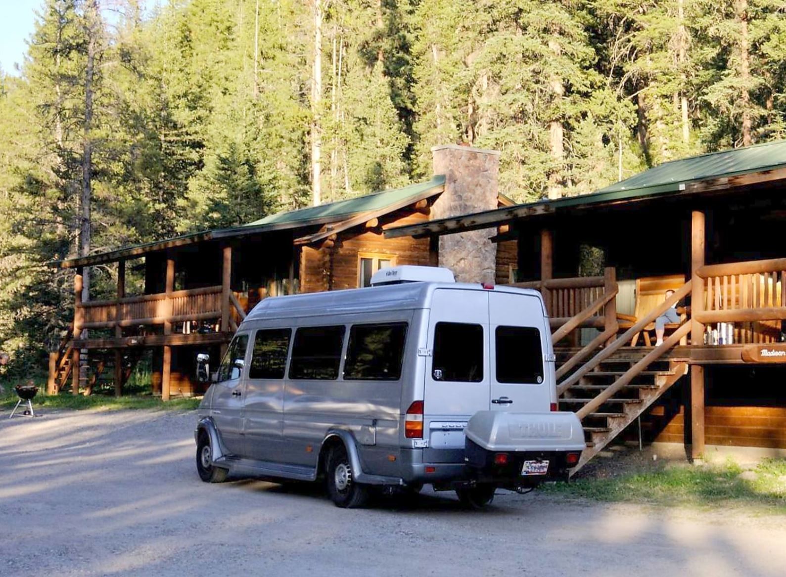 Photo 1 - 2004 Mercedes-Benz Class B Motorhome rental photo 3