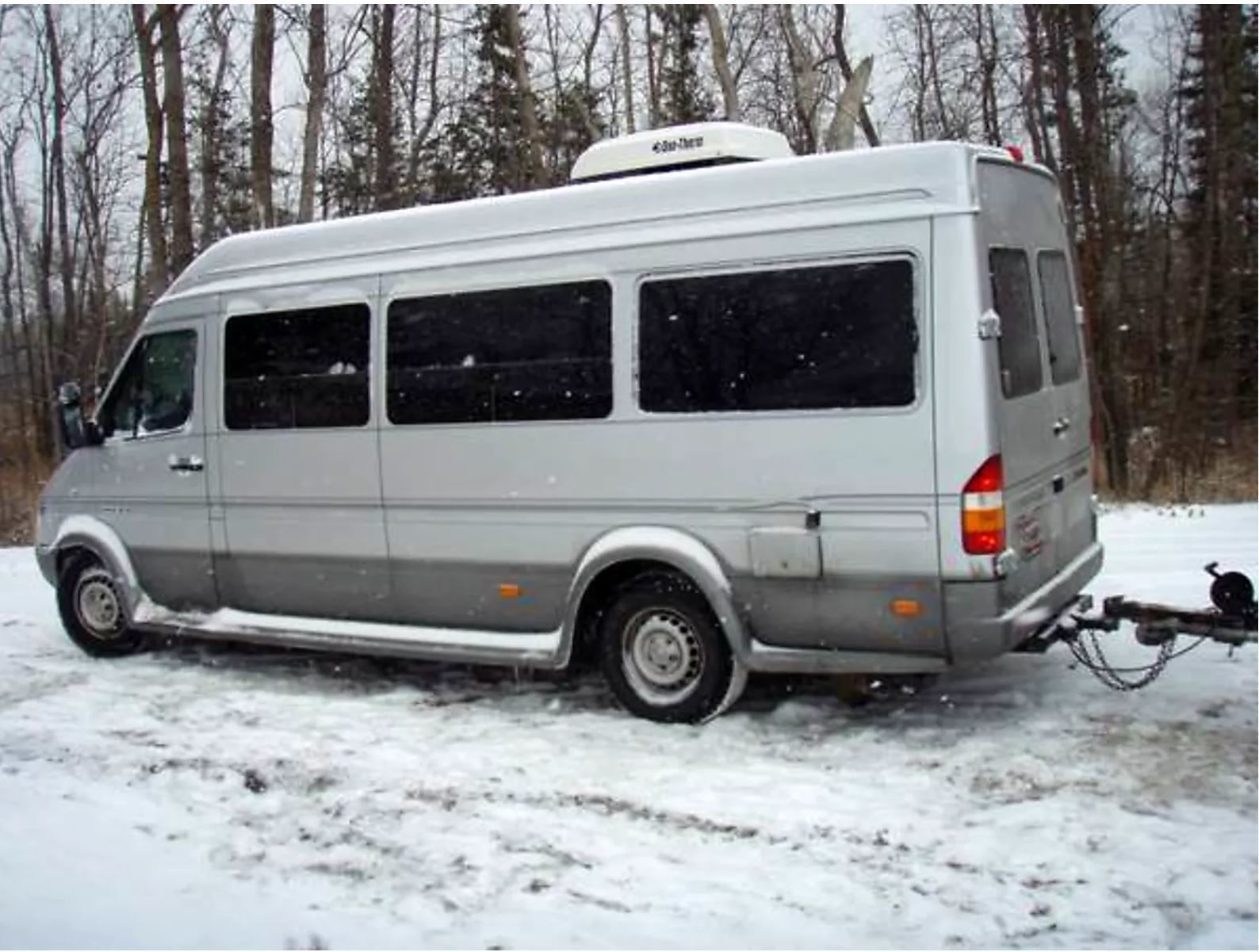 Photo 5 - 2004 Mercedes-Benz Class B Motorhome rental photo 7