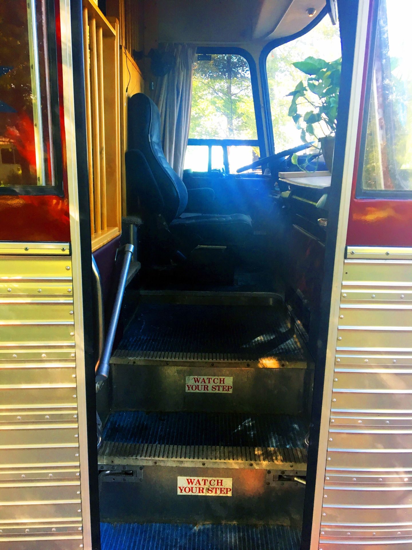Photo 8 - 1985 Eagle Class A Motorhome rental photo 10