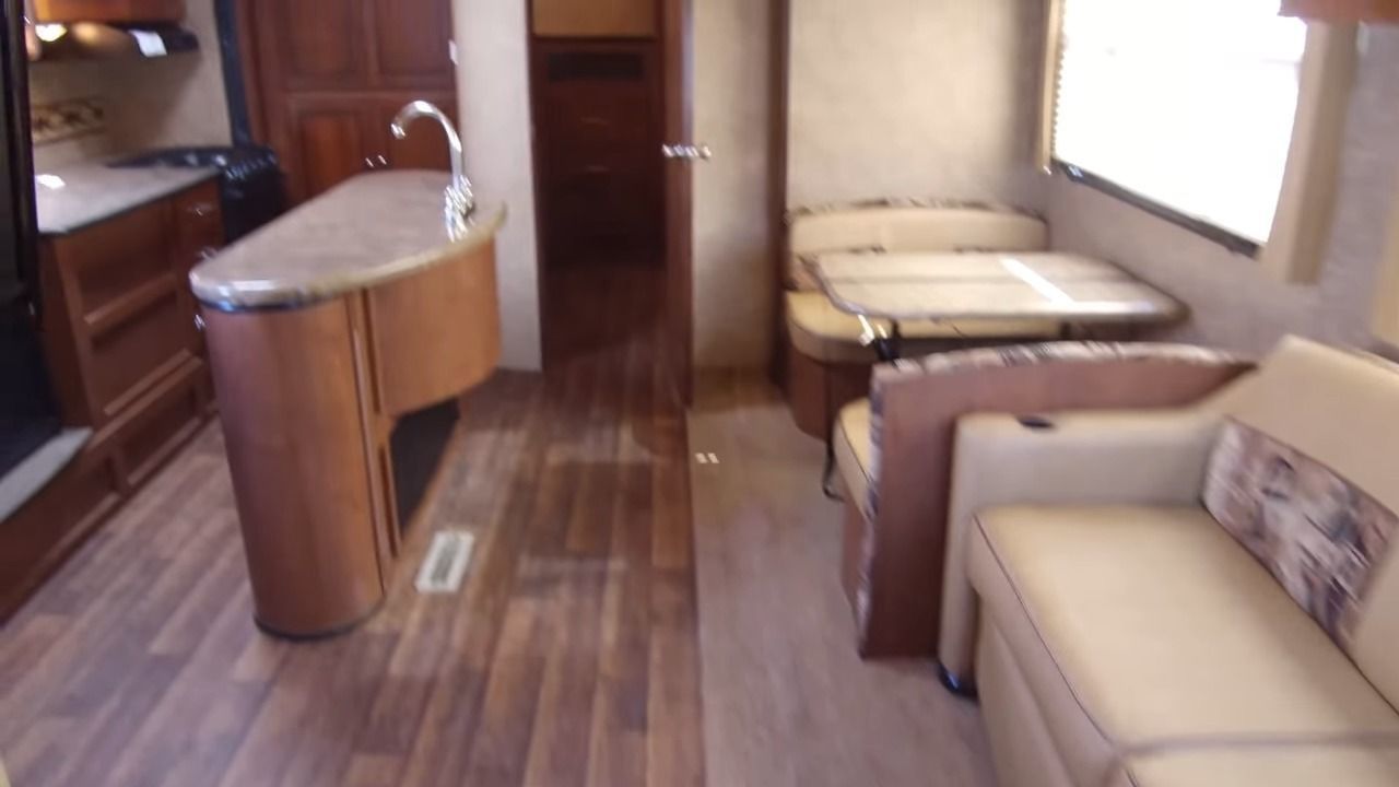 Photo 8 - 2014 Dutchmen Travel Trailer rental photo 10