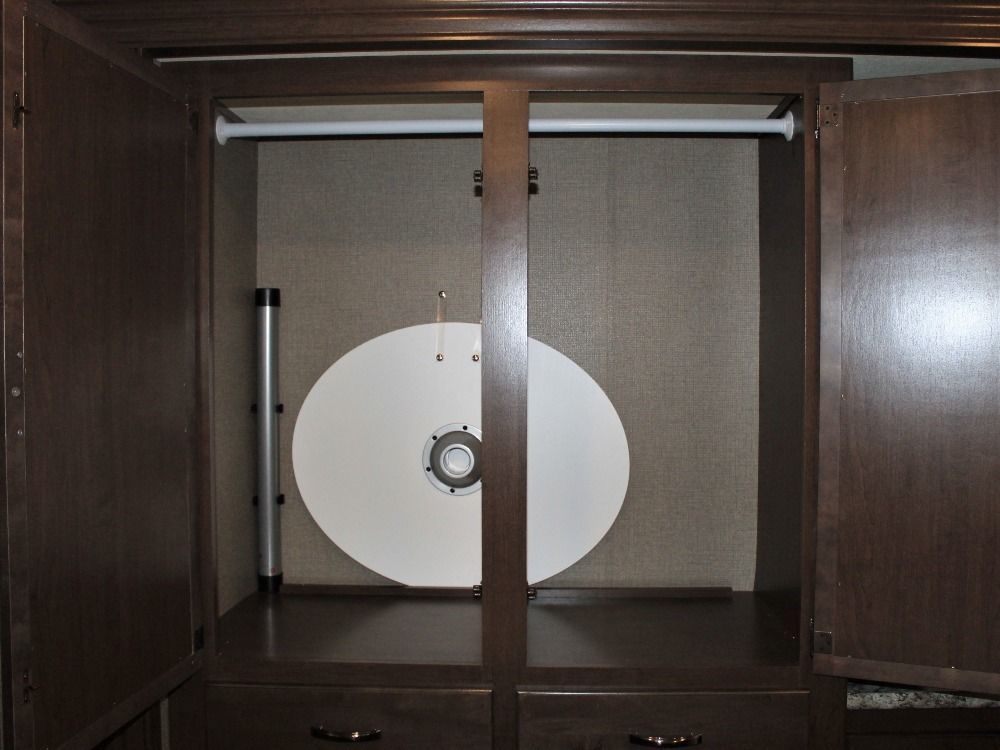 Photo 4 - 2020 Thor Class A Motorhome rental photo 5