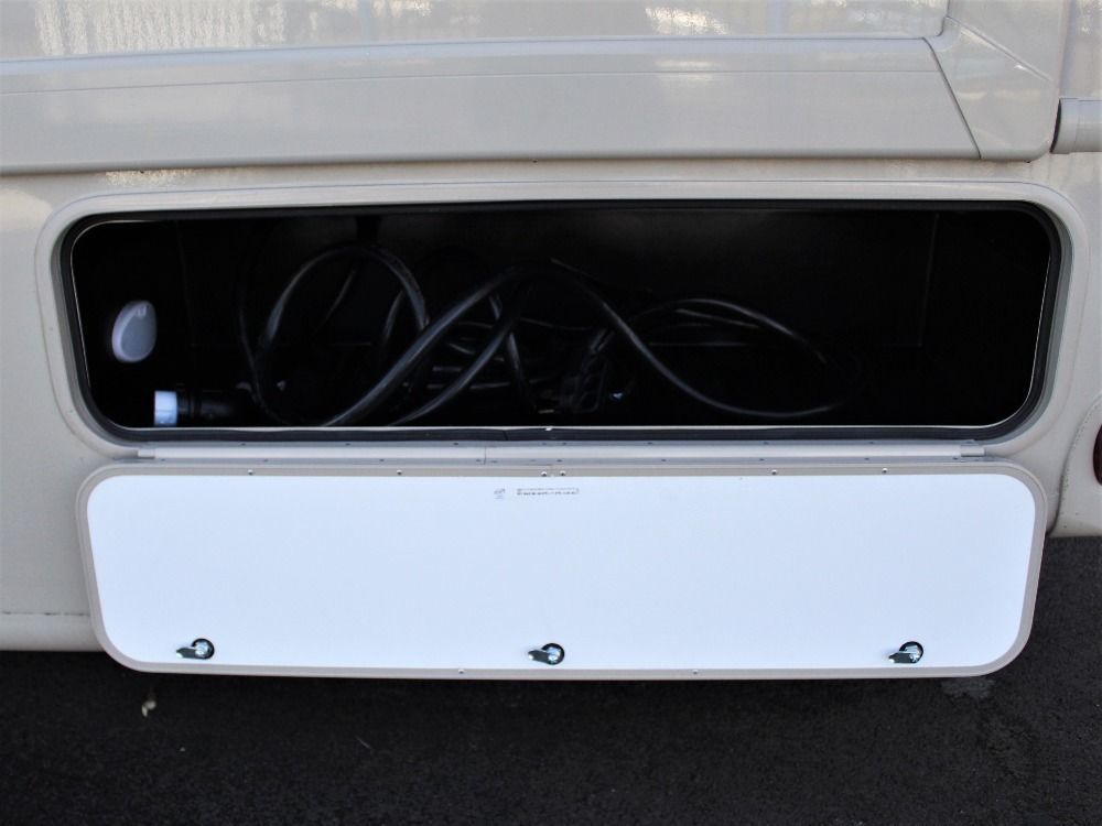 Photo 11 - 2020 Thor Class A Motorhome rental photo 12