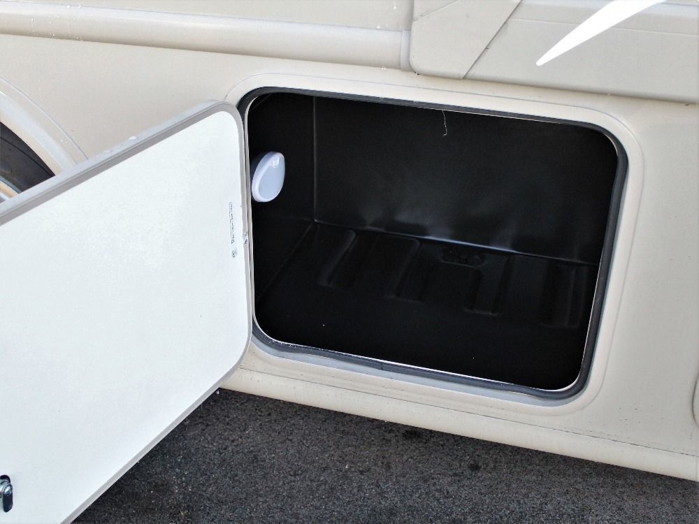 Photo 19 - 2020 Thor Class A Motorhome rental photo 20