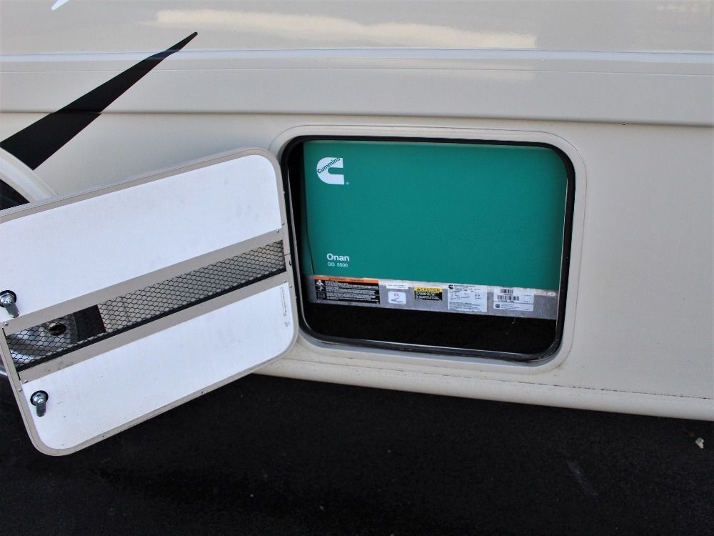 Photo 20 - 2020 Thor Class A Motorhome rental photo 21