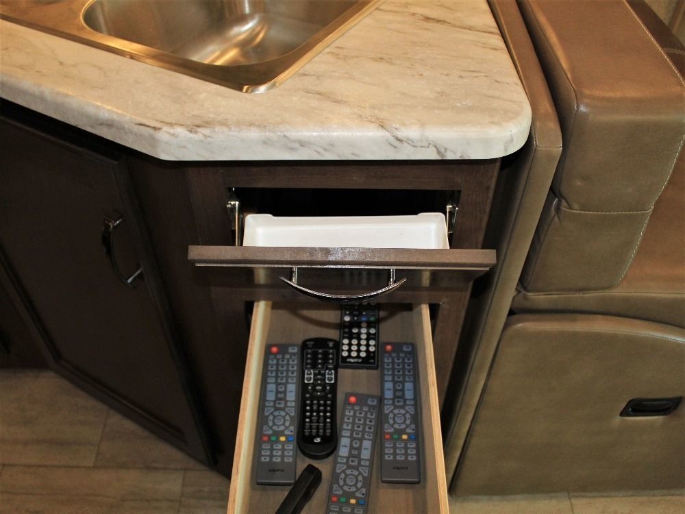Photo 27 - 2020 Thor Class A Motorhome rental photo 28