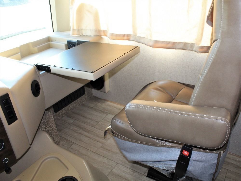 Photo 48 - 2020 Thor Class A Motorhome rental photo 49