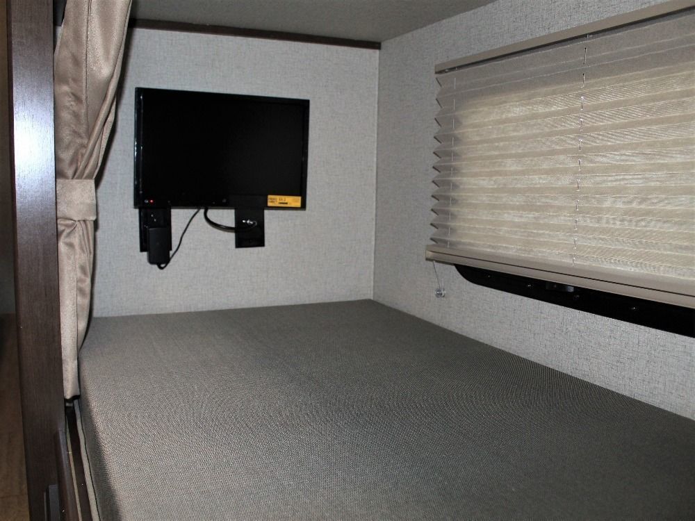 Photo 52 - 2020 Thor Class A Motorhome rental photo 53