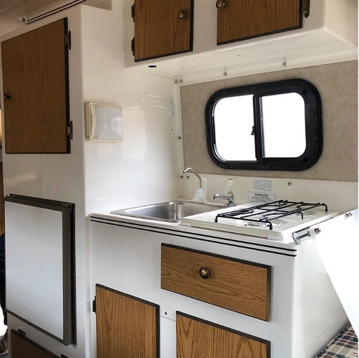 2005 Mercedes-Benz Sprinter Class B Motorhome for rent in Oak Grove, MN